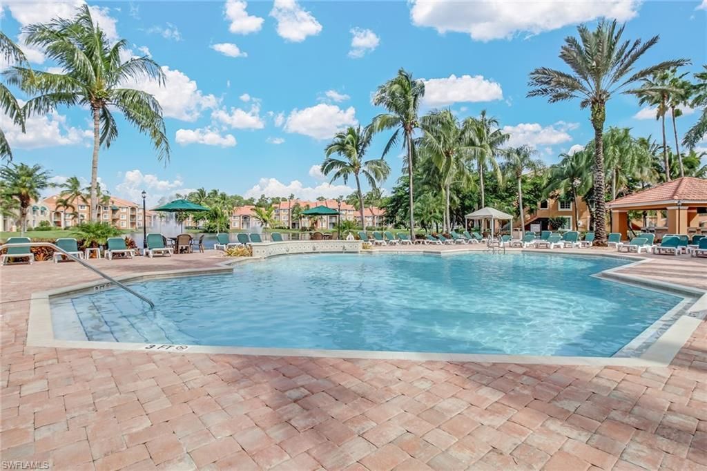 1205 Wildwood Lakes Blvd, Unit 201, Naples, FL 34104 Photo