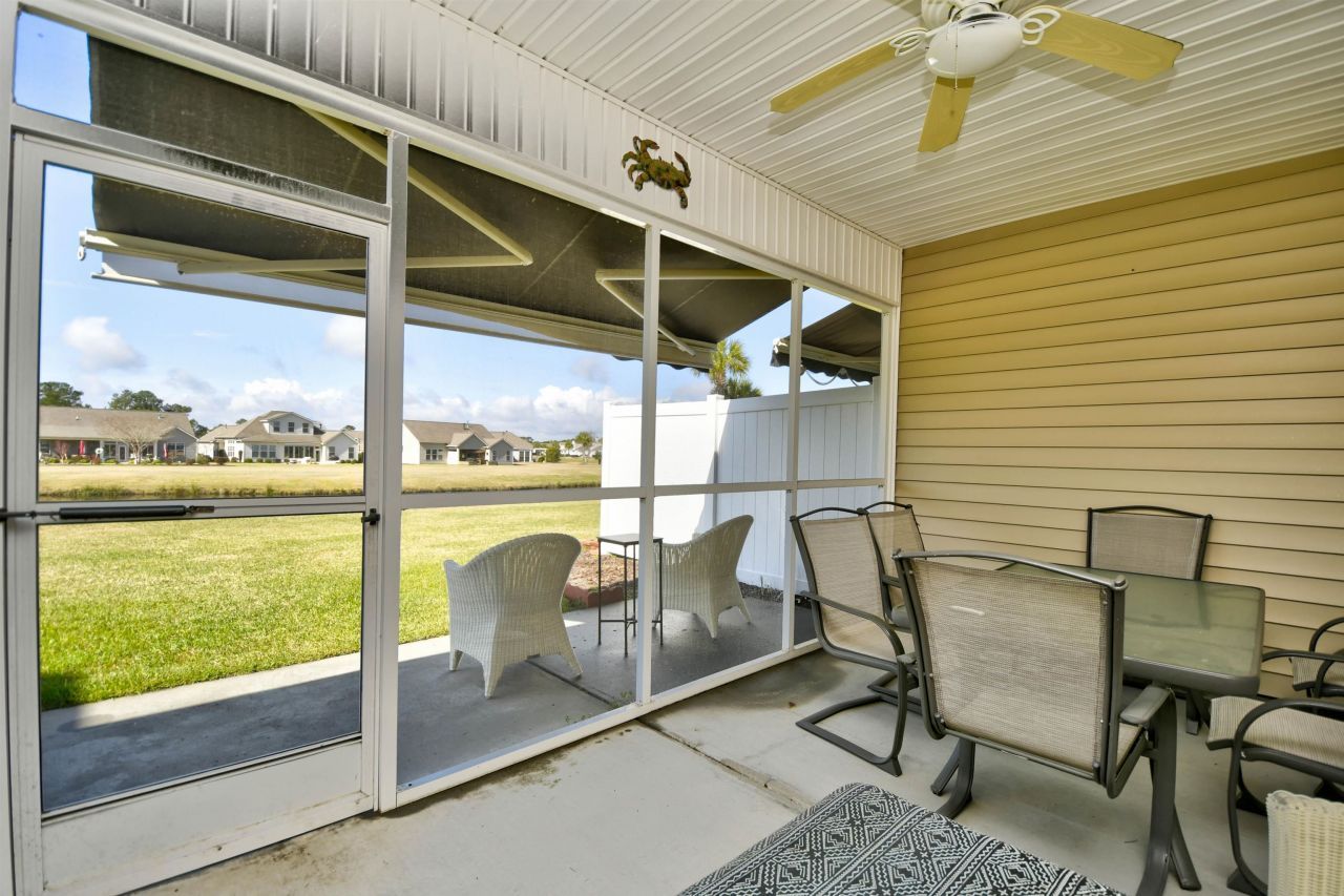 284 Viareggio Rd. Photo 28