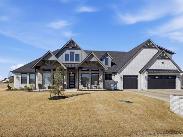 15903 E 106th Street North N, Owasso, OK 74055