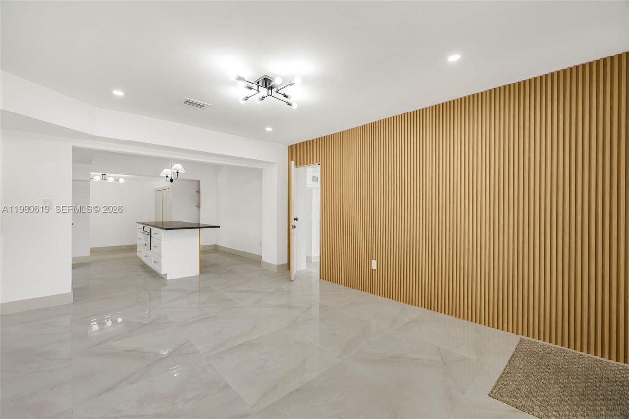 5410 SW 2nd, Miami, FL 33134 Photo