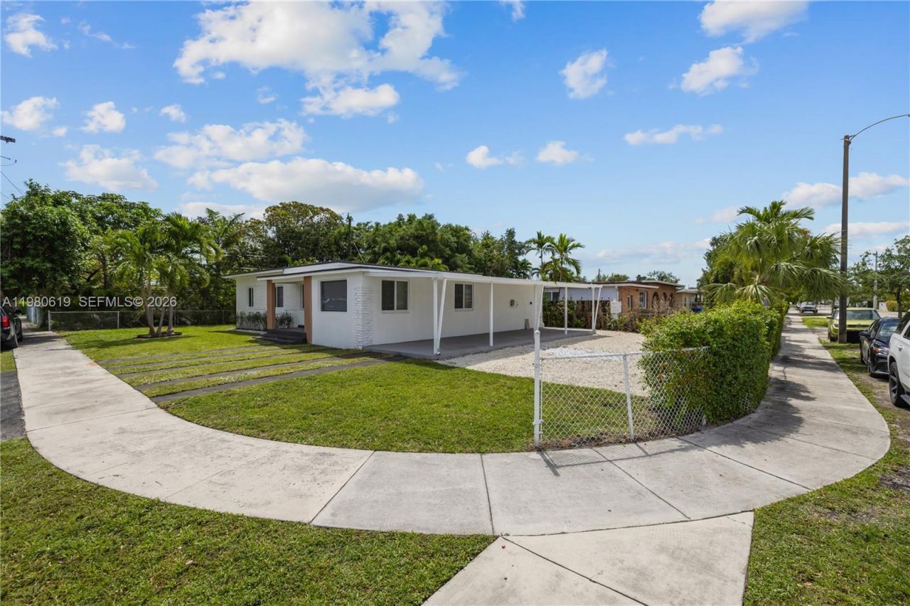 5410 SW 2nd, Miami, FL 33134 Photo