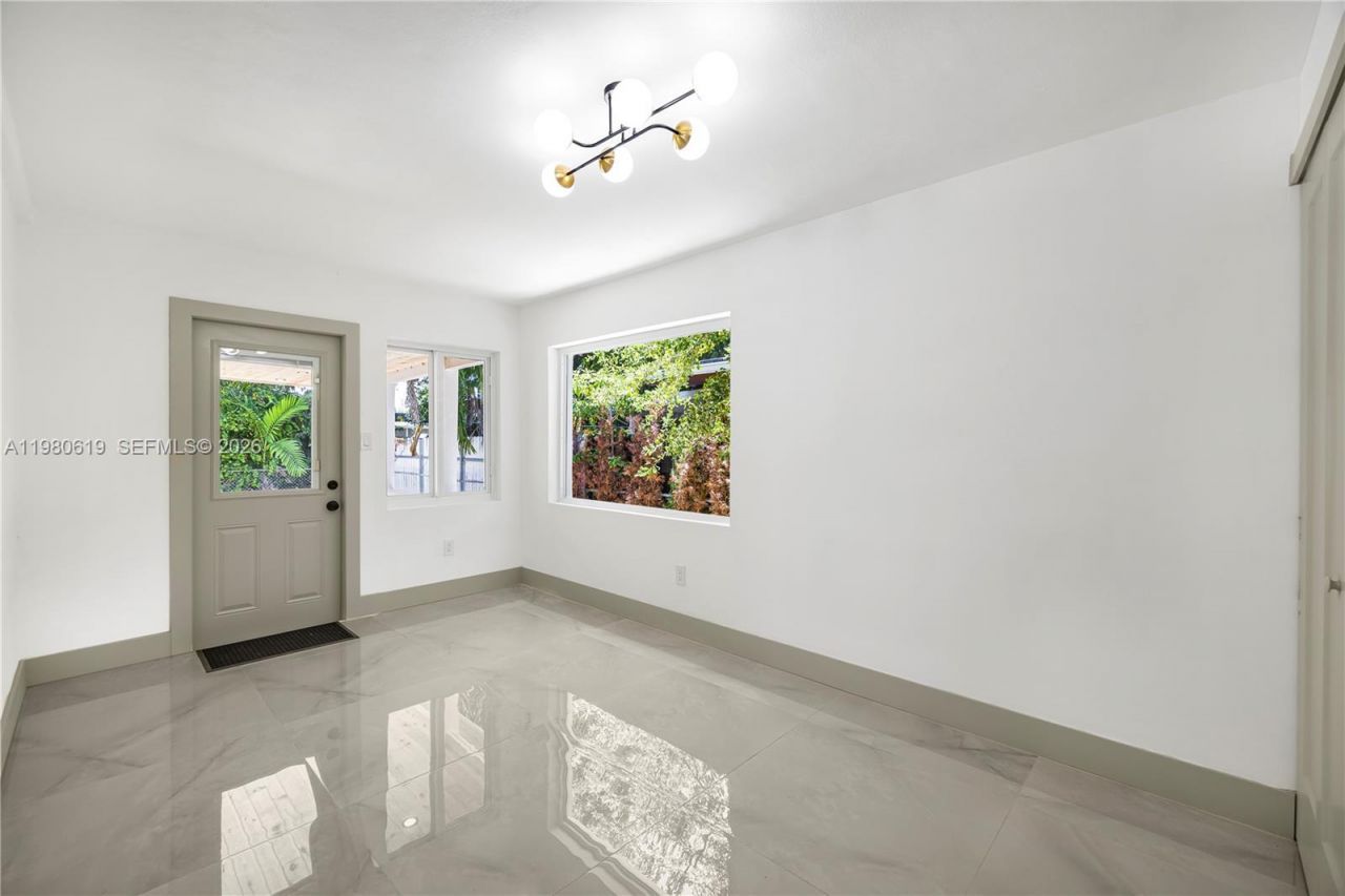 5410 SW 2nd, Miami, FL 33134 Photo