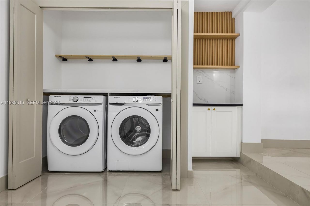 5410 SW 2nd, Miami, FL 33134 Photo