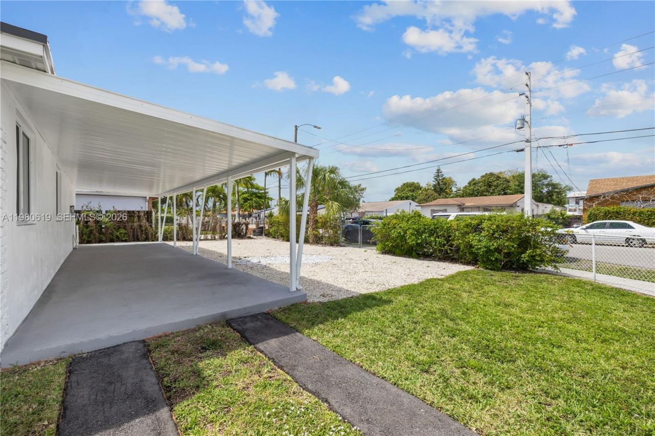 5410 SW 2nd, Miami, FL 33134 Photo