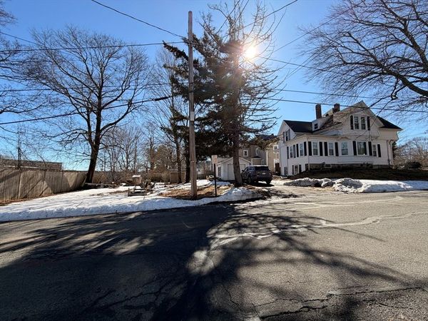 57 Stetson St, Bridgewater, MA 02324