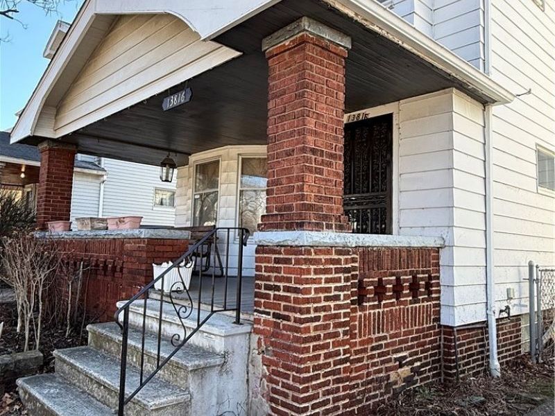 13816 Glenside Road, Cleveland, OH 44110 Photo 4