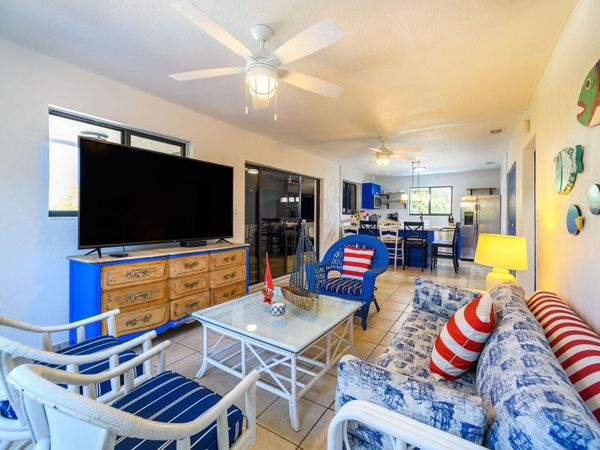 19 Garden Cove Drive, KEY LARGO, FL 33037