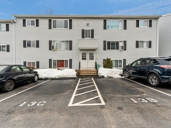 5455 N Main St, Unit 13E, Fall River, MA 02720