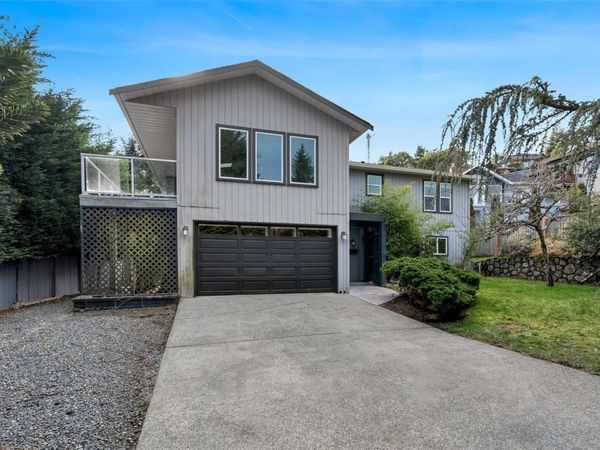 711 Bexhill Rd, Colwood, BC V9C 3P9