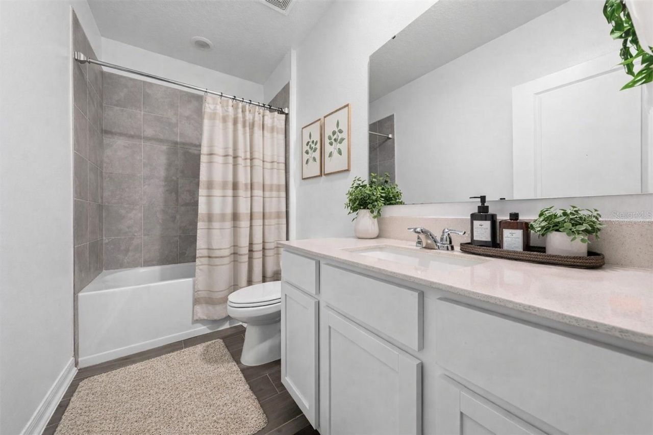 3977 Willowbrook Drive , Edgewater, FL 32141 Photo