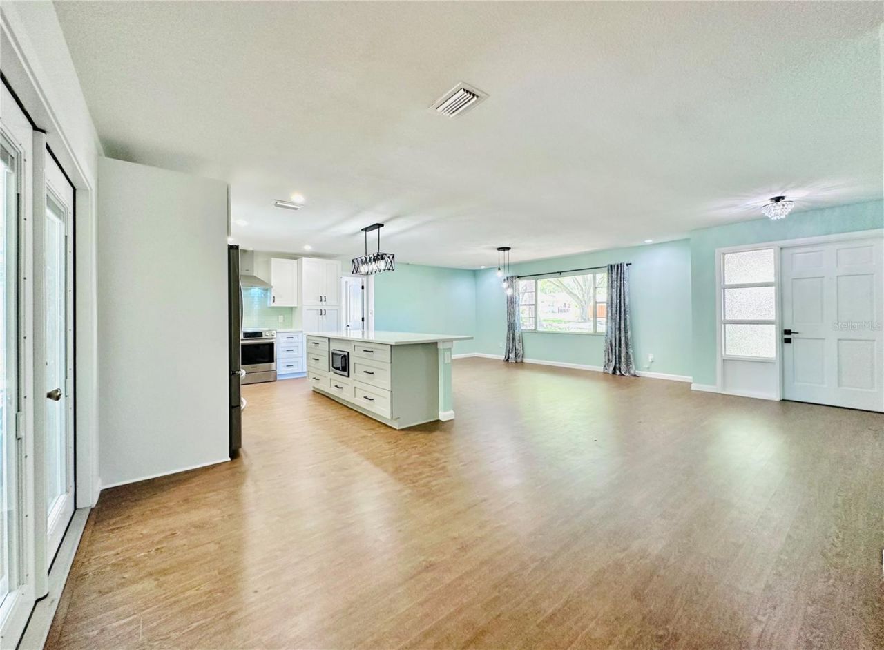 391 Floral Drive, Winter Garden, FL 34787 Photo