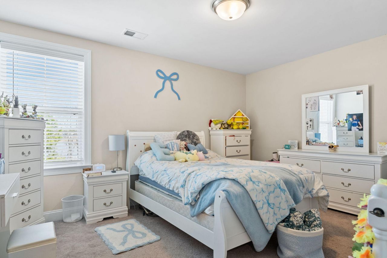 616 Black Pine Road Photo 18