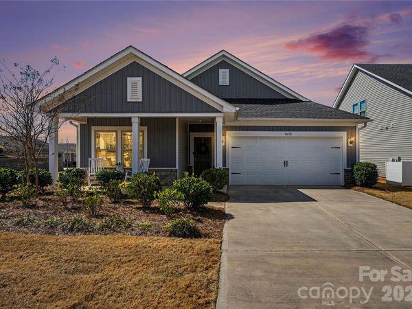 9632 Festival Way, Charlotte, NC 28215
