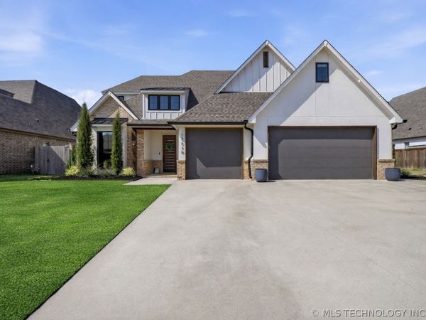 12010 S 68th East Avenue, Bixby, OK 74008