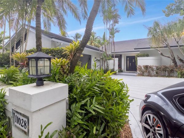 11028 SW 77th Ct Cir , Pinecrest, FL 33156