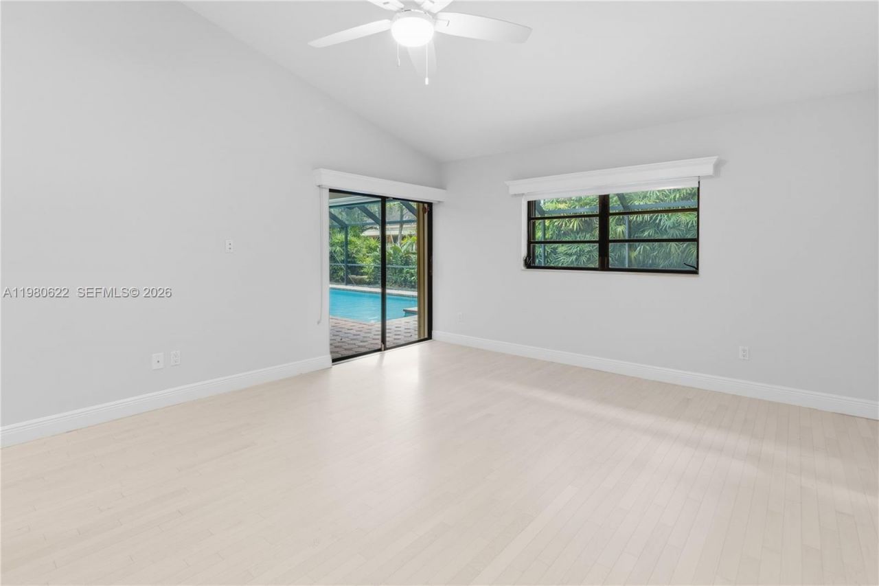 11028 SW 77th Ct Cir , Pinecrest, FL 33156 Photo