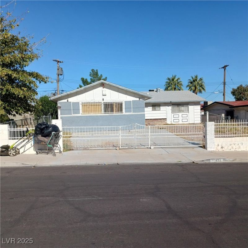 412 Gilday Avenue, North Las Vegas, NV 89030 Main Photo