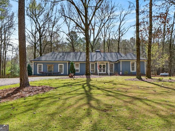 7581 Old Zebulon Rd, Molena, GA 30258
