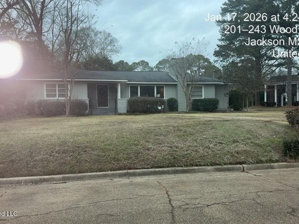 334 Wood Dale Drive, Jackson, MS 39216