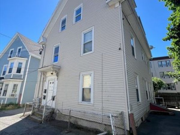 9 Lander Avenue, Unit 3, Lynn, MA 01902