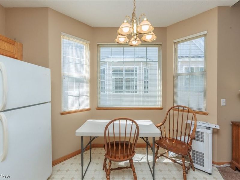 18608 Southporte Drive, Strongsville, OH 44136 Photo 11