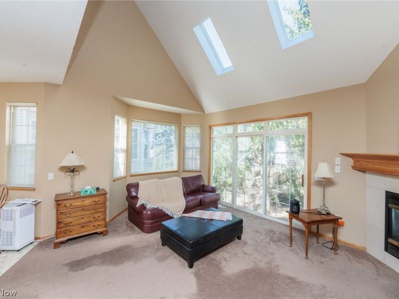 18608 Southporte Drive, Strongsville, OH 44136 Photo 13