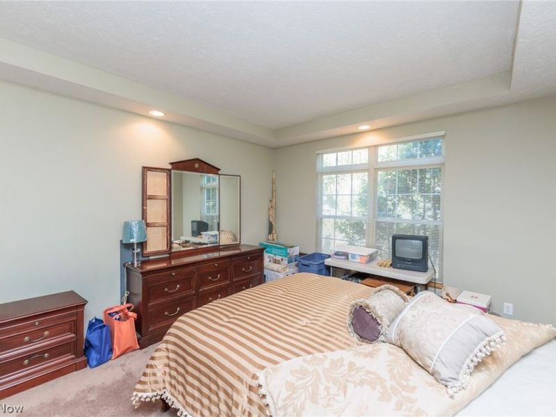 18608 Southporte Drive, Strongsville, OH 44136 Photo 18