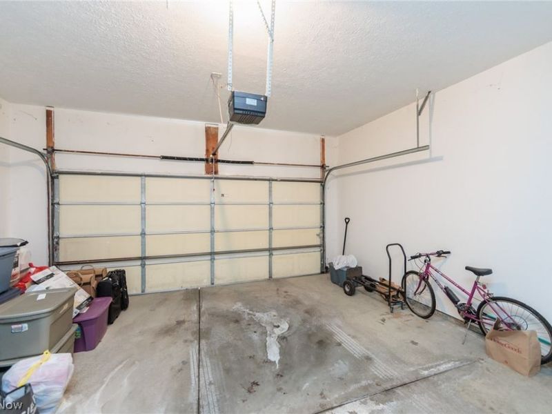 18608 Southporte Drive, Strongsville, OH 44136 Photo 42