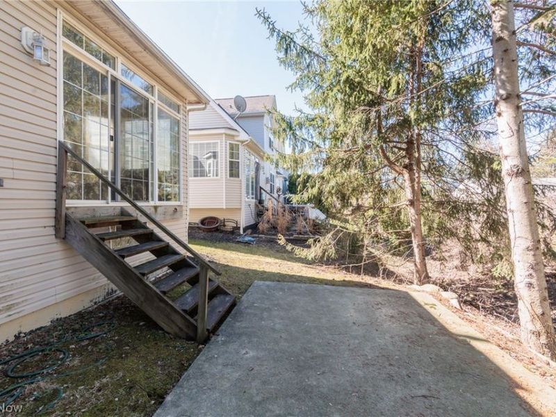 18608 Southporte Drive, Strongsville, OH 44136 Photo 43