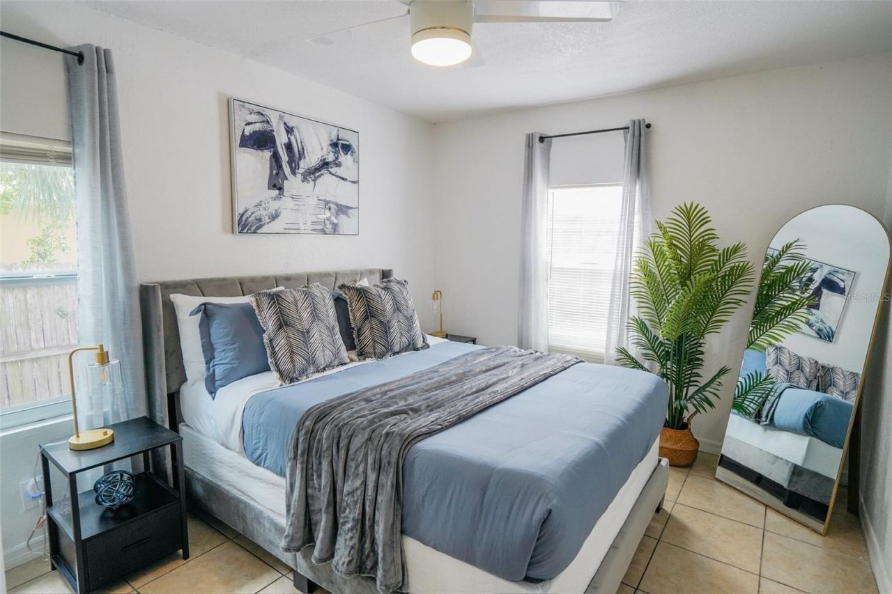 1361 29th Street S, Saint Petersburg, FL 33712 Photo