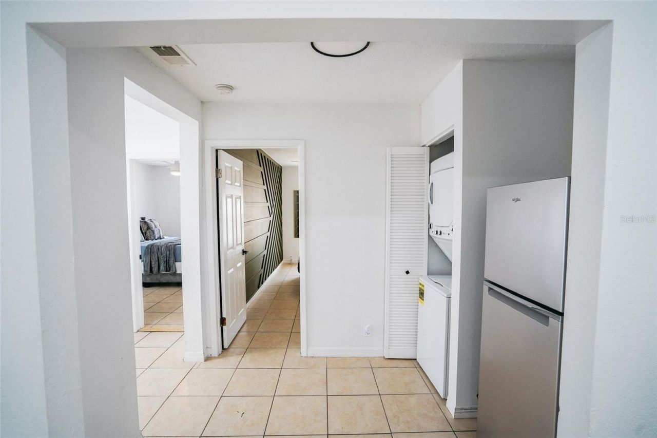 1361 29th Street S, Saint Petersburg, FL 33712 Photo