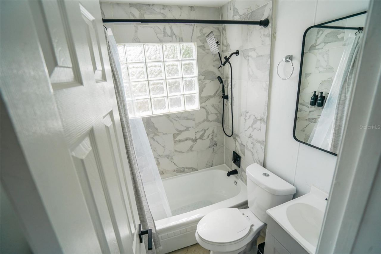 1361 29th Street S, Saint Petersburg, FL 33712 Photo