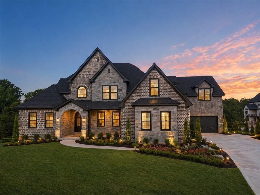 6222 Bridgewood Drive, Buford, GA 30519 Main Photo