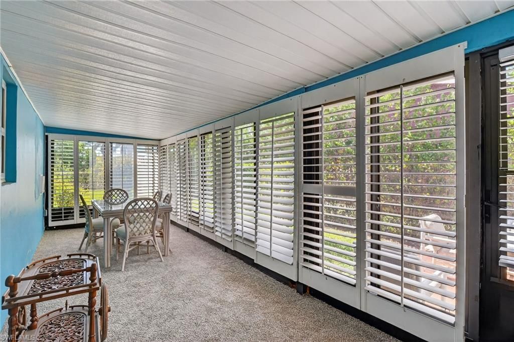 1189 6th Ln N, Naples, FL 34102 Photo