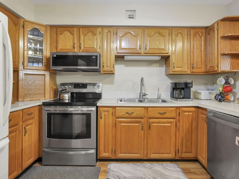 308 Electric Avenue, Westerville, OH 43081 Photo 16