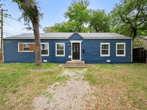 2020 Bluebonnet Drive, Fort Worth, TX 76111