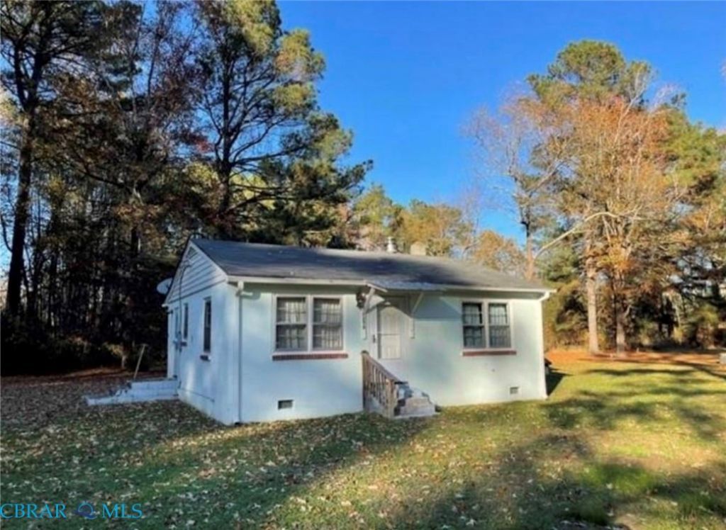 7270 Shadywoods Lane , Gloucester, VA 23061 Main Photo