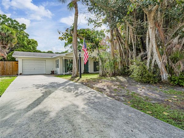 1206 21st Court, Vero Beach, FL 32960