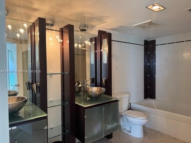 16699 Collins Ave, Unit 2710, Sunny Isles Beach, FL 33160 Photo