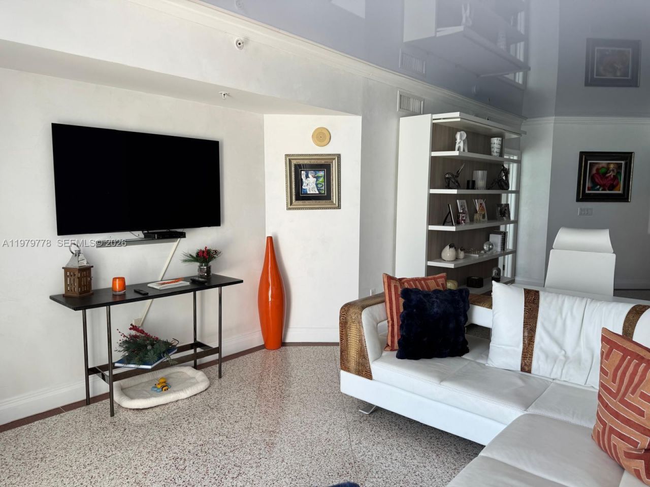 16699 Collins Ave, Unit 2710, Sunny Isles Beach, FL 33160 Photo