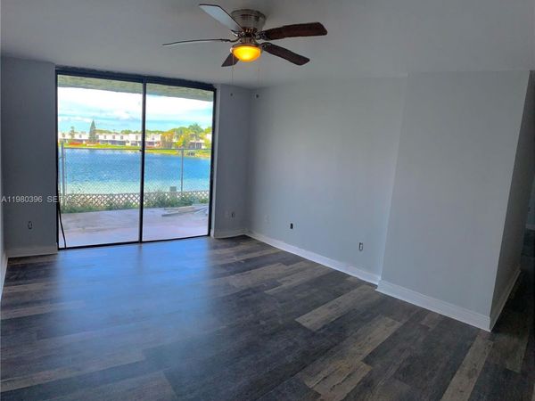 8307 SW 142nd Ave, Unit E112, Miami, FL 33183