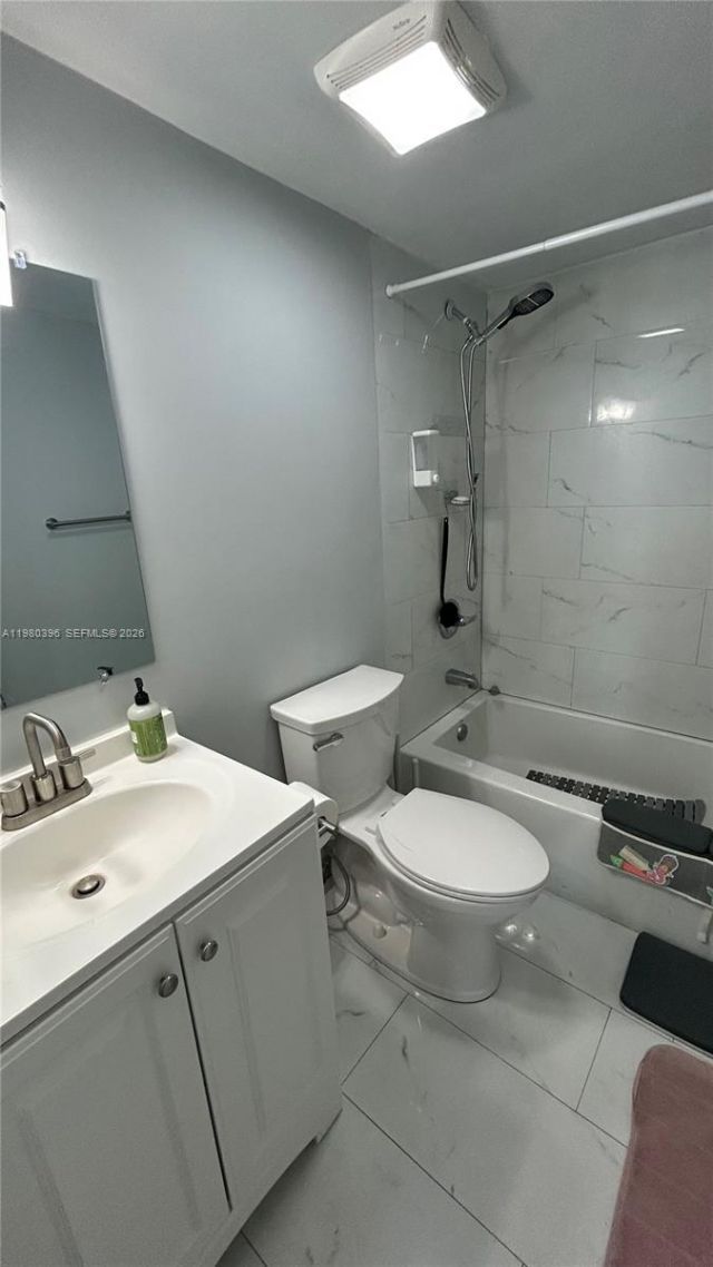 8307 SW 142nd Ave, Unit E112, Miami, FL 33183 Photo