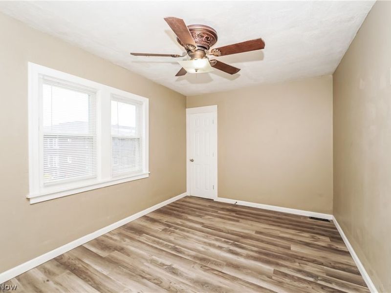 2021 W 93rd Street, Cleveland, OH 44102 Photo 10