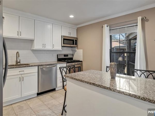 181 Long Hill Road 8-12, Unit 8-12, LITTLE FALLS, NJ 07424