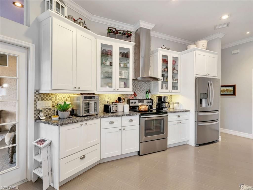 2033 Teagarden Ln, Naples, FL 34110 Photo
