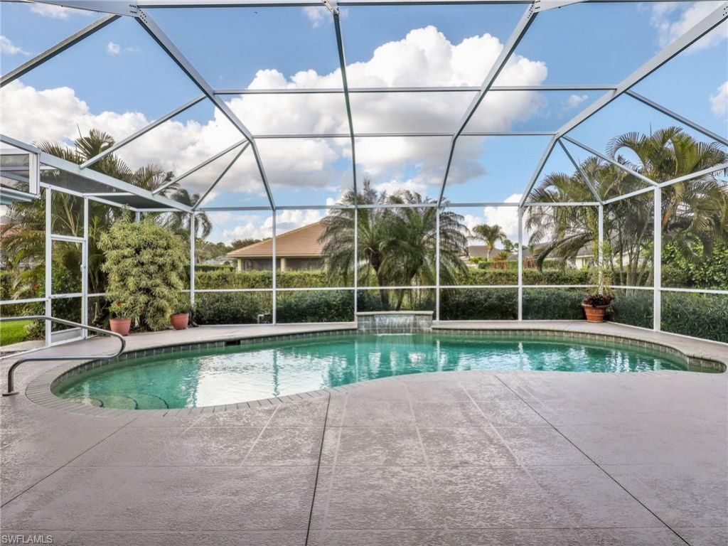 2033 Teagarden Ln, Naples, FL 34110 Photo