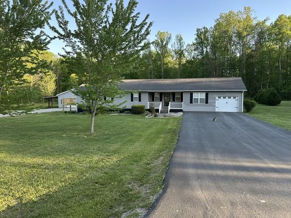 142 Park Rd., Livingston, TN 38570