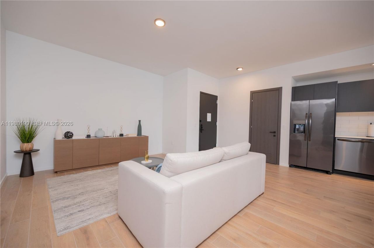 398 NE 5th St, Unit 2517, Miami, FL 33132 Photo