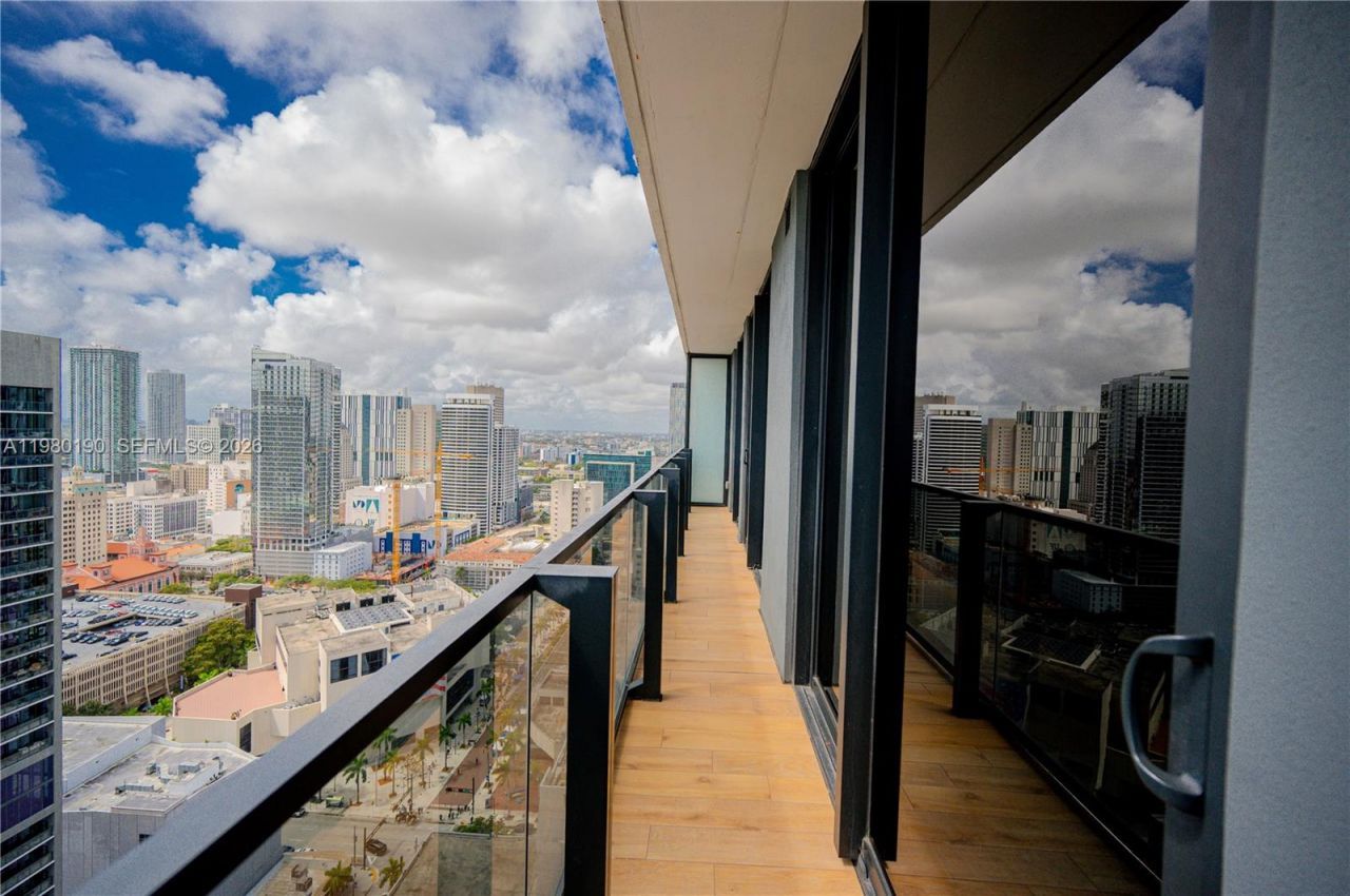 398 NE 5th St, Unit 2517, Miami, FL 33132 Photo