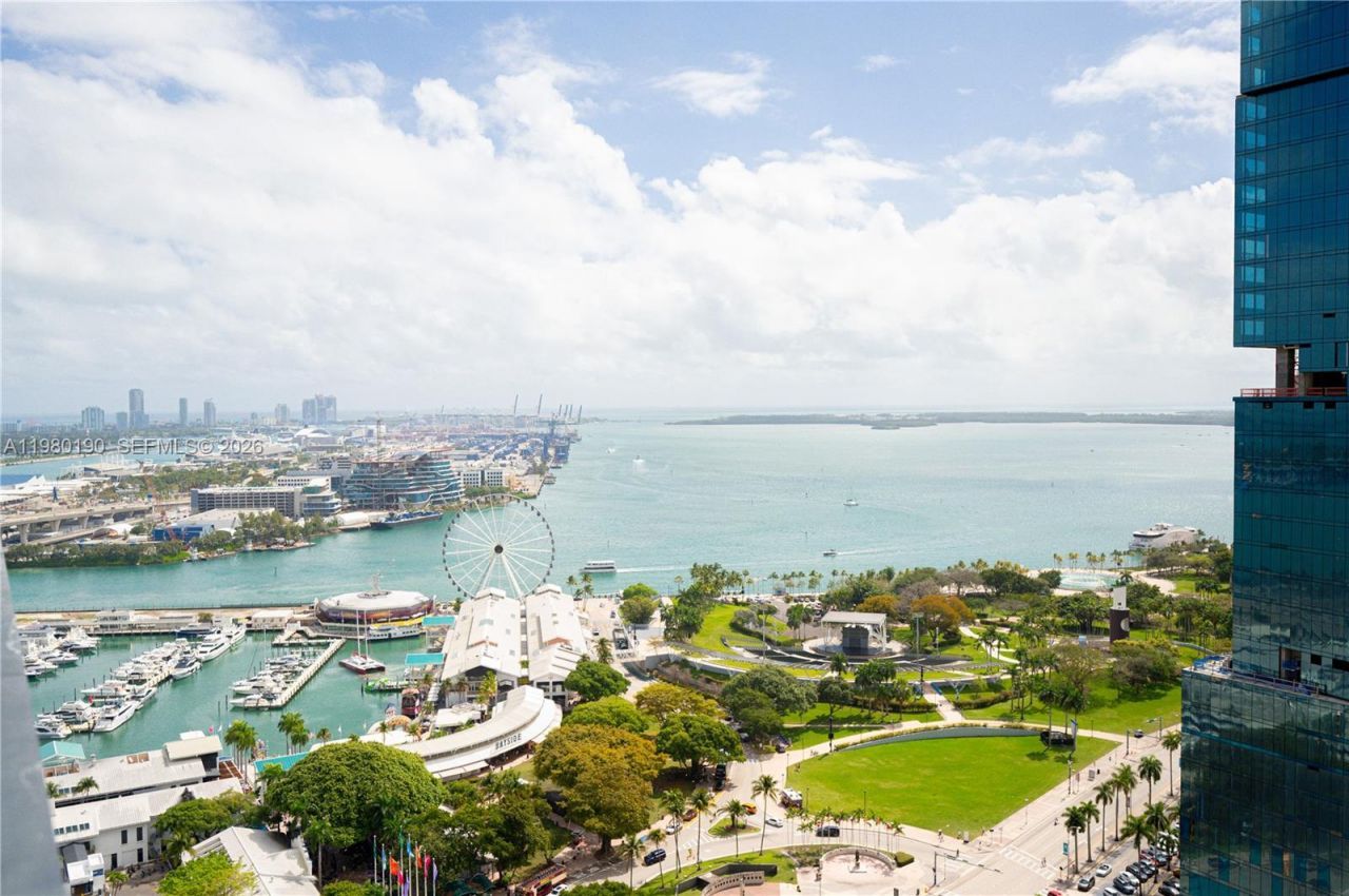 398 NE 5th St, Unit 2517, Miami, FL 33132 Photo